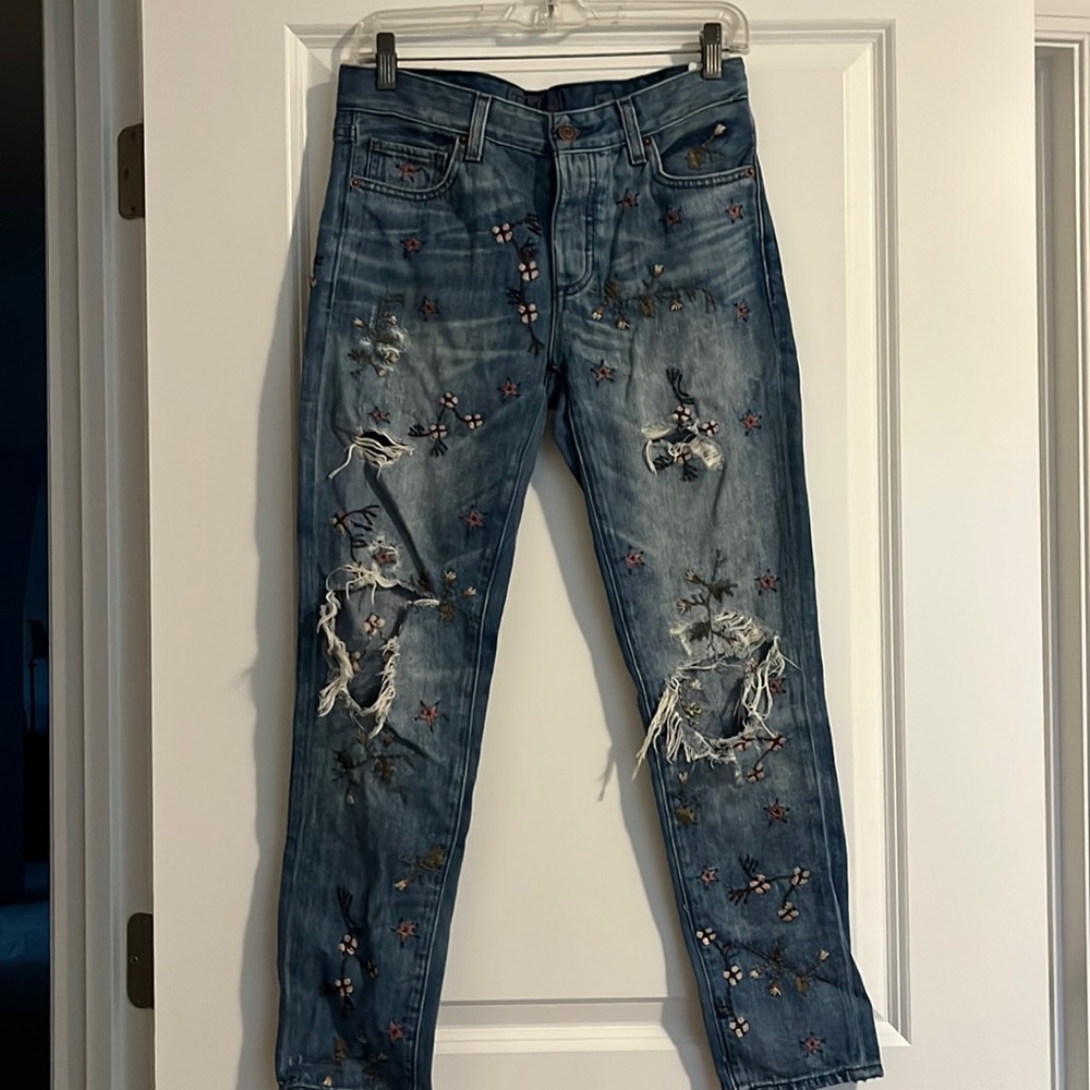 LUCKY JEANS